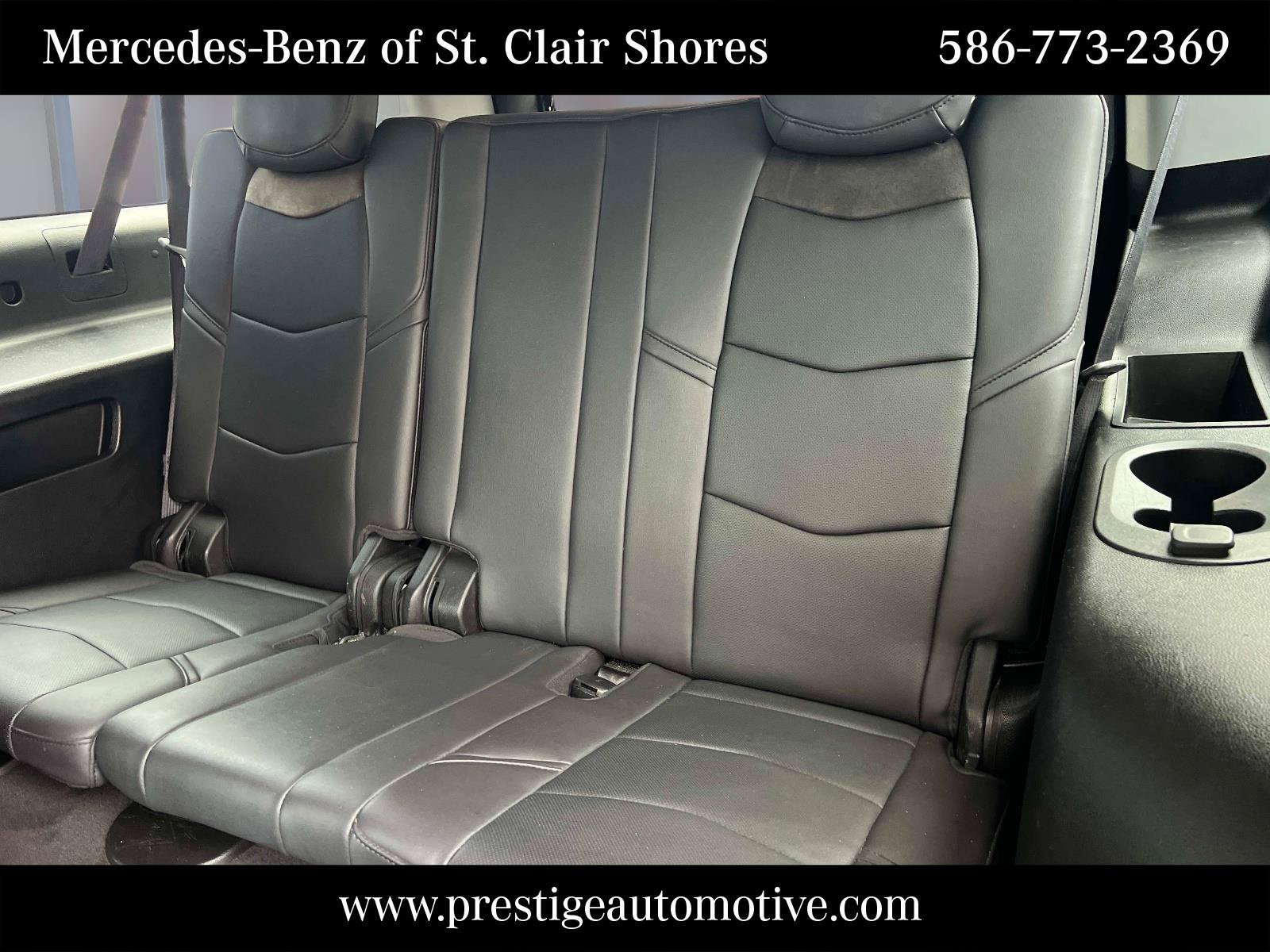 Used 2020 Cadillac Escalade ESV Luxury AWD/4WD image 16
