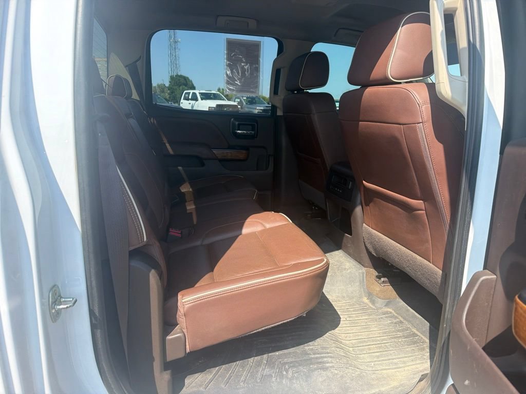 Used 2018 Chevrolet Silverado 2500 High Country w/ Duramax Plus Package AWD/4WD image 32