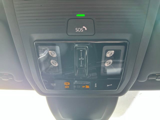 Used 2022 Volkswagen GTI Autobahn FWD image 33