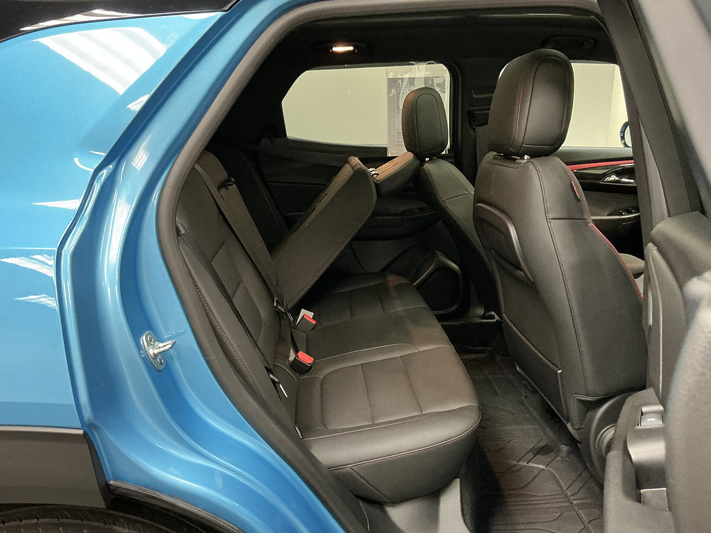 Used 2025 Chevrolet TrailBlazer RS w/ Convenience Package FWD image 30