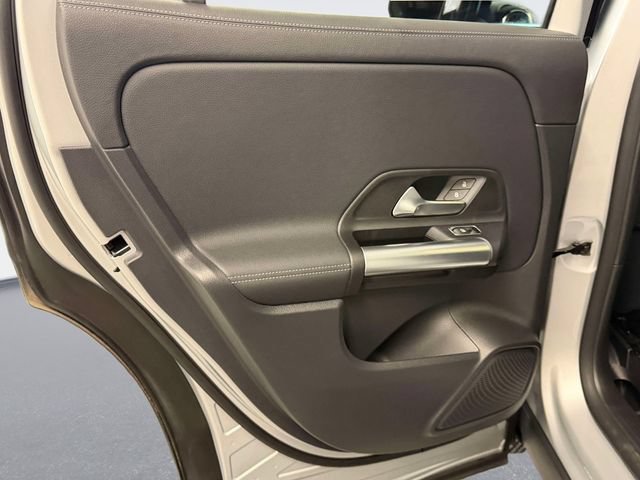 Certified 2023 Mercedes-Benz GLA 250 4MATIC image 11
