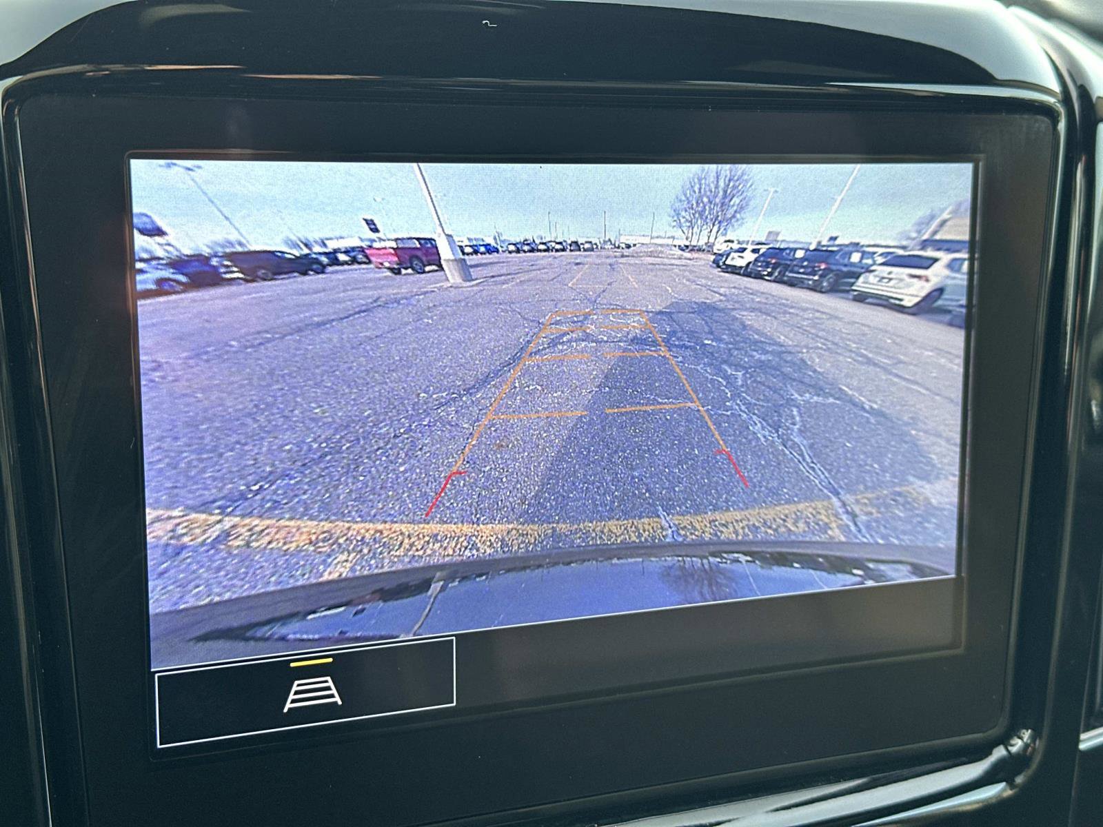 Certified 2023 Chevrolet Traverse LT image 28