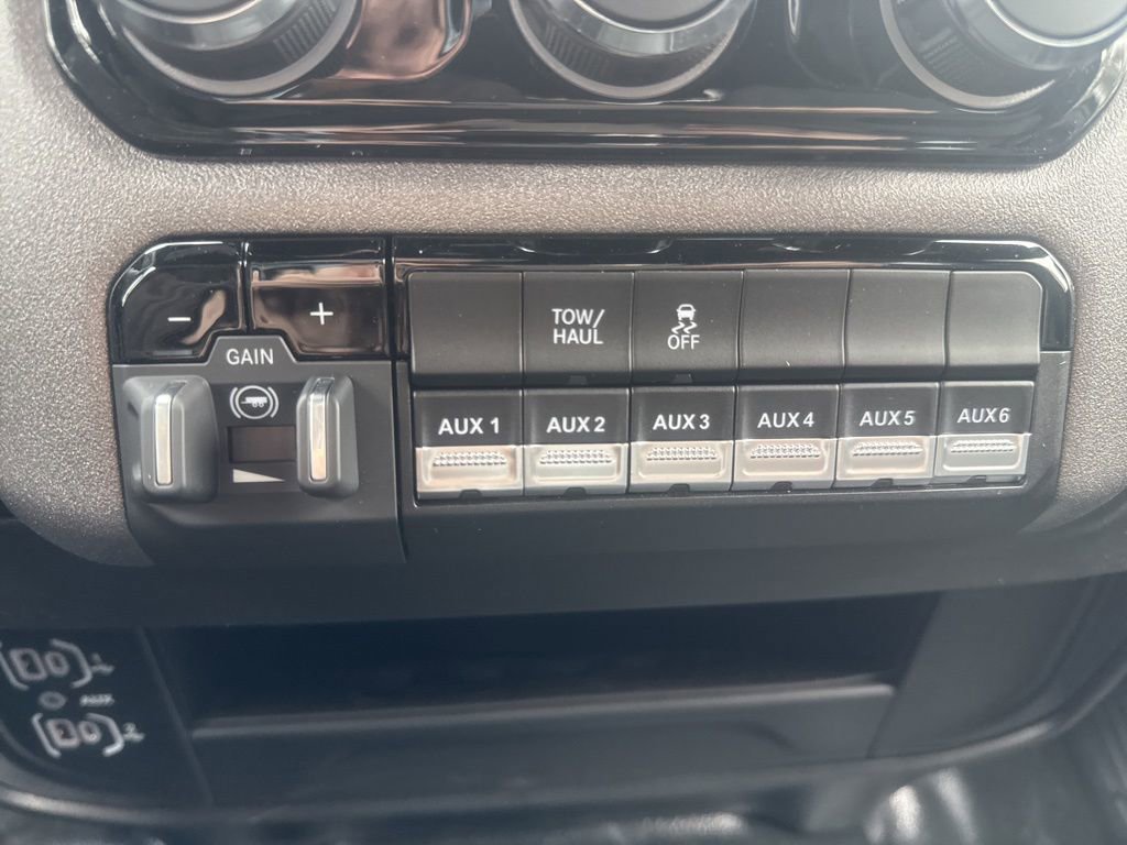 New 2026 RAM 3500 Tradesman w/ Chrome Appearance Group A image 20