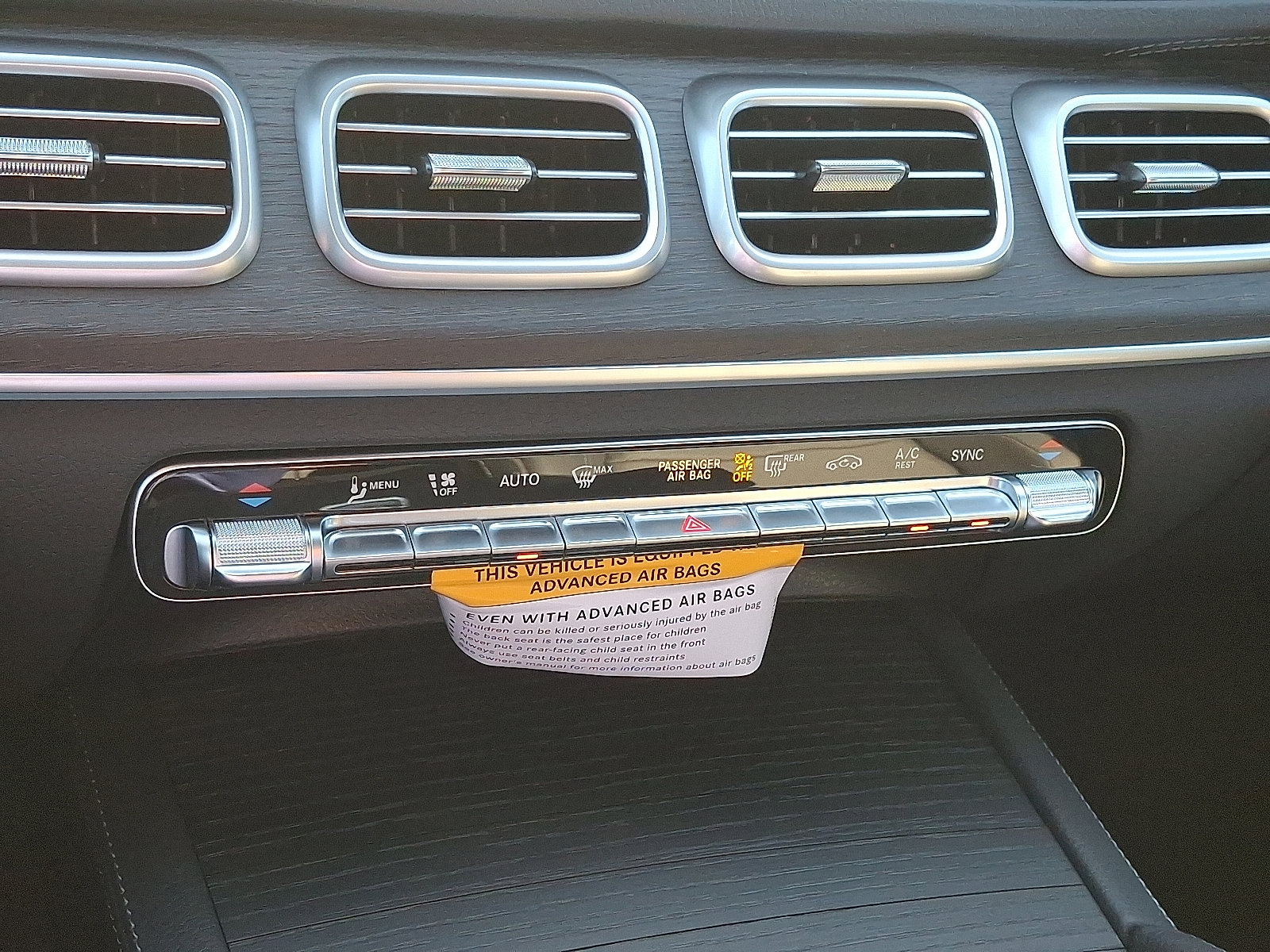 New 2026 Mercedes-Benz GLE 450 4MATIC image 11