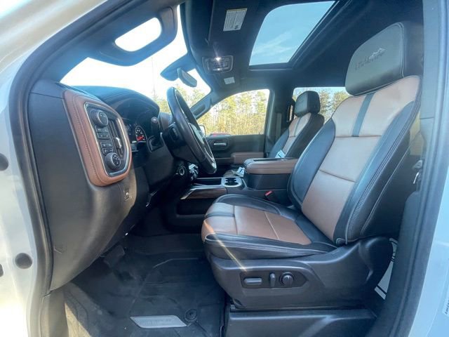 Used 2022 Chevrolet Silverado 1500 High Country w/ Technology Package image 21