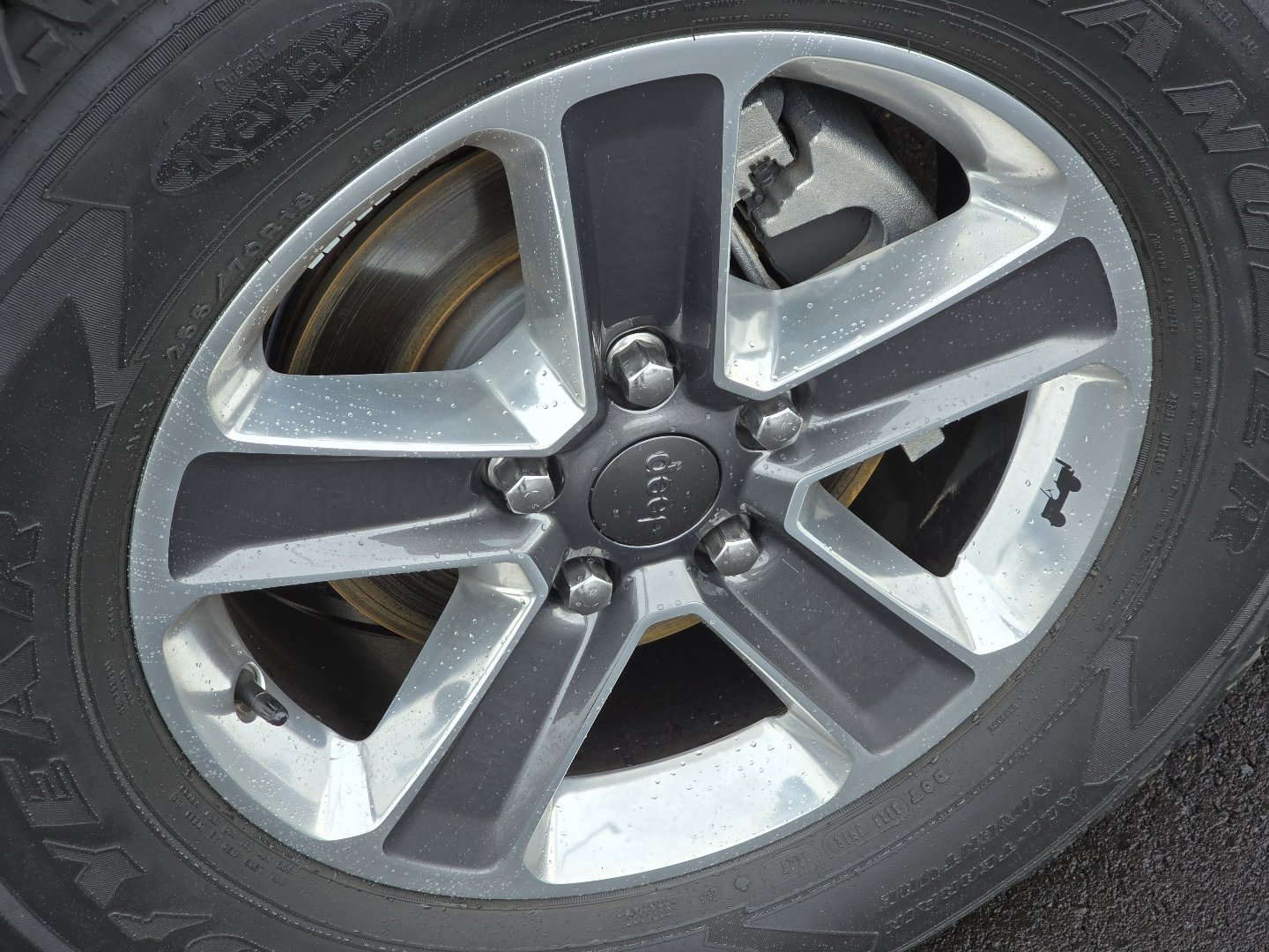 Used 2021 Jeep Wrangler Unlimited Sahara image 10