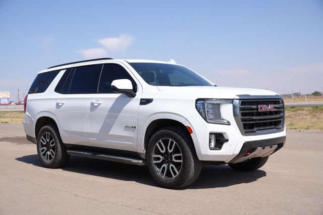 Used 2024 GMC Yukon AT4 w/ Technology Package AWD/4WD image 1