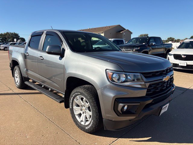 Used 2022 Chevrolet Colorado LT w/ Luxury Package AWD/4WD image 1