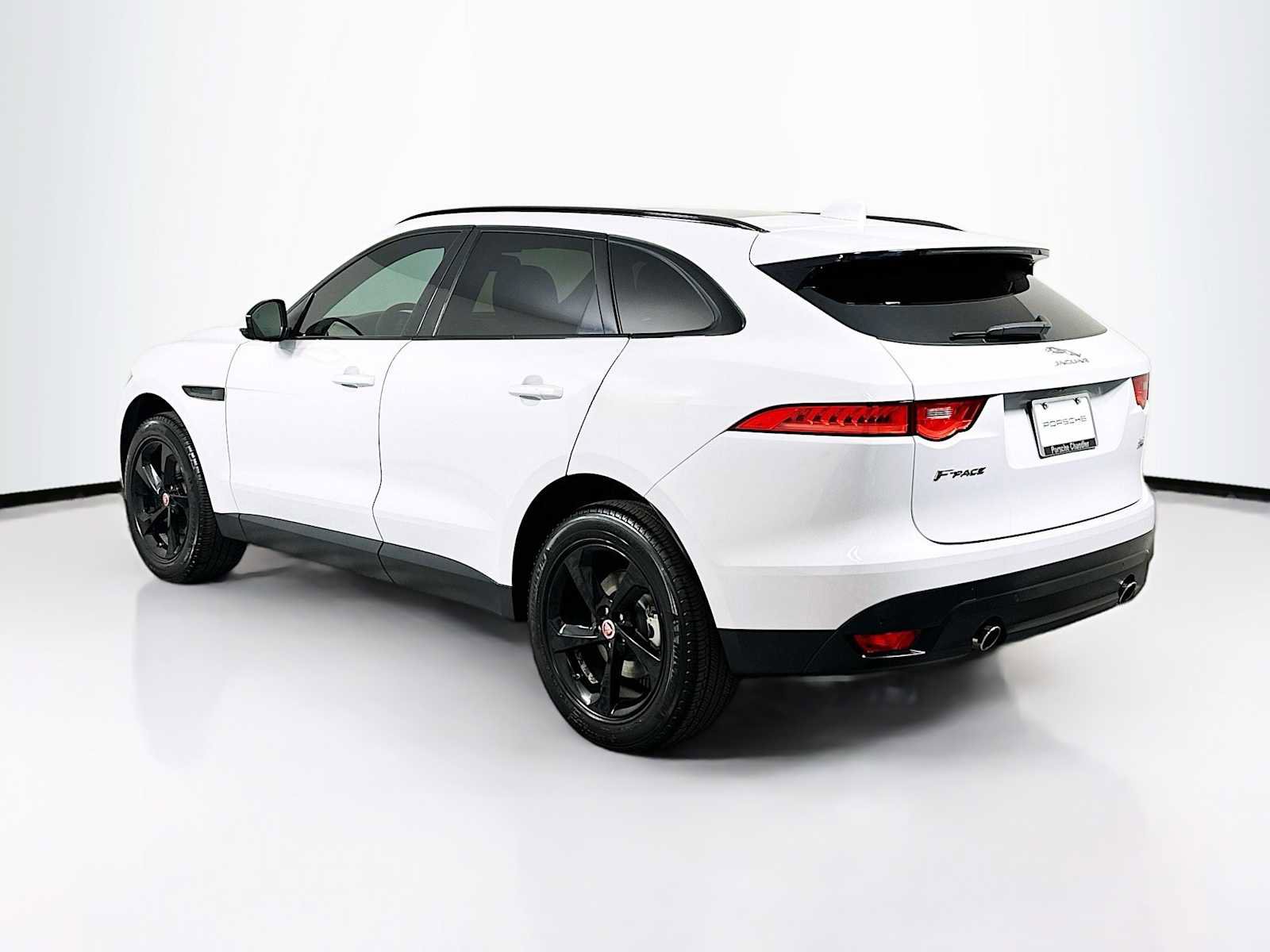 Used 2018 Jaguar F-PACE Prestige AWD/4WD image 3