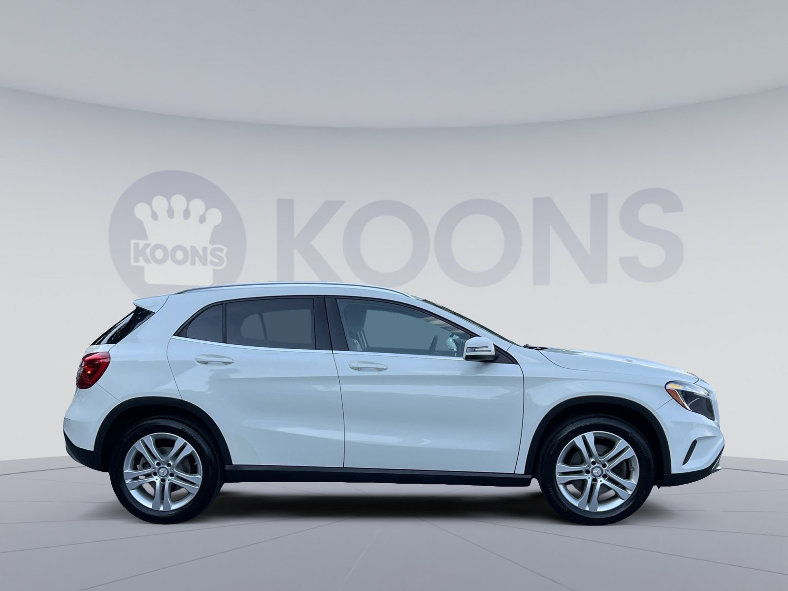 Used 2017 Mercedes-Benz GLA 250 4MATIC image 12