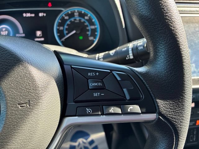 Certified 2025 Nissan Leaf S FWD image 40