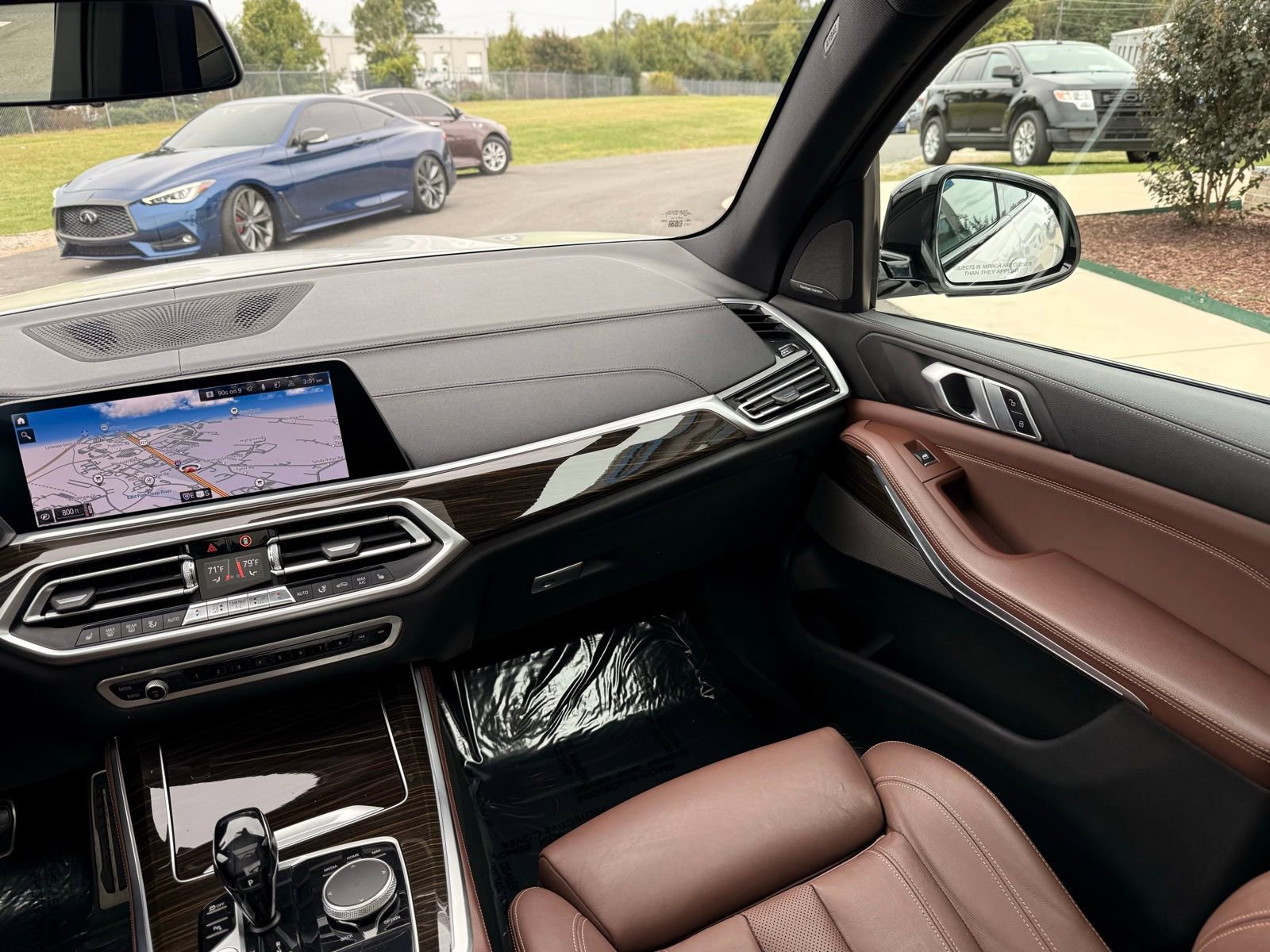 Used 2021 BMW X5 xDrive40i w/ M Sport Package image 34