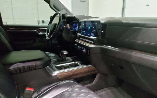 Used 2024 Chevrolet Silverado 1500 RST w/ Convenience Package II AWD/4WD image 21