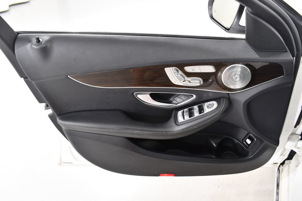 Used 2017 Mercedes-Benz C 300 4MATIC Sedan image 25