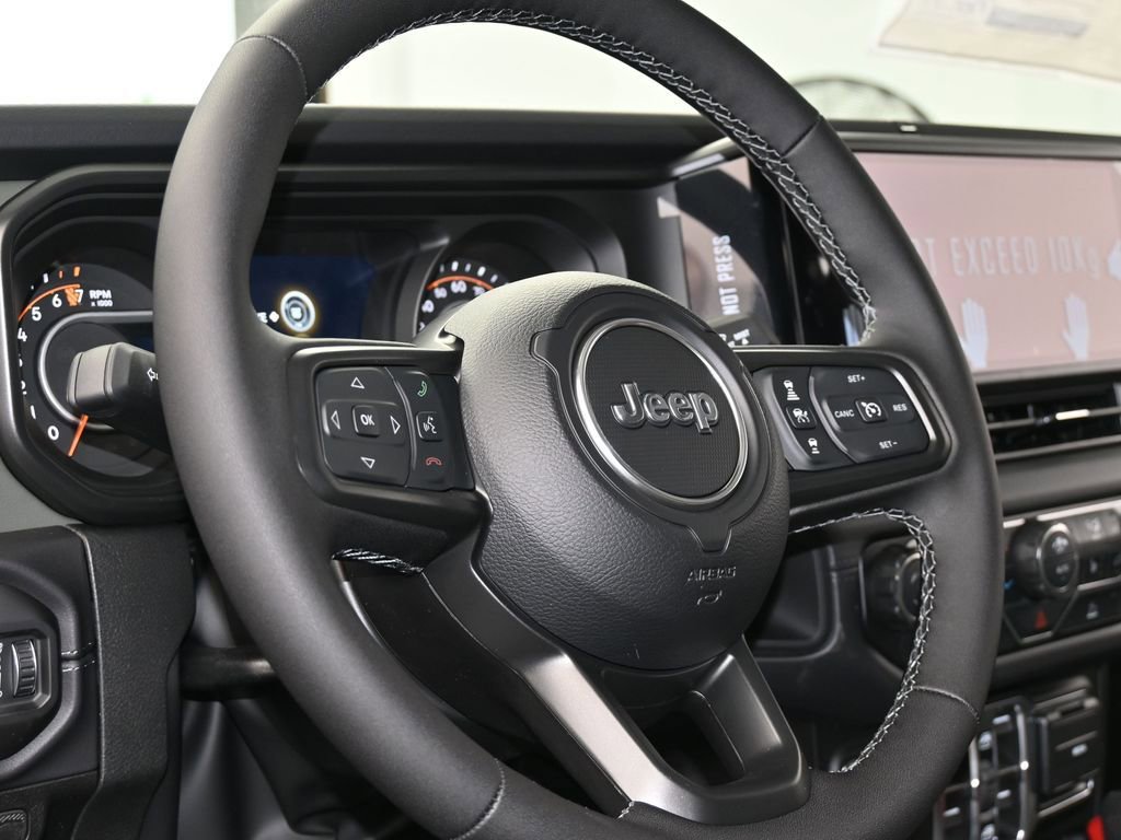 New 2026 Jeep Gladiator Mojave AWD/4WD image 13