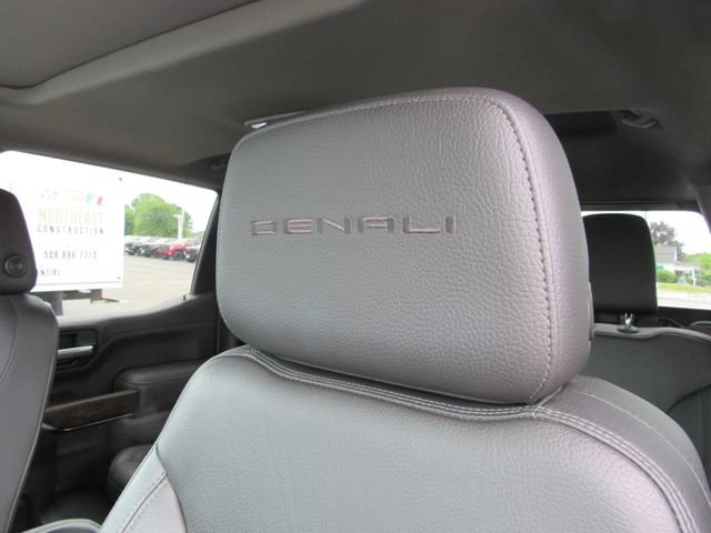 Certified 2020 GMC Sierra 1500 Denali w/ LPO, GMC Protection Package AWD/4WD image 18