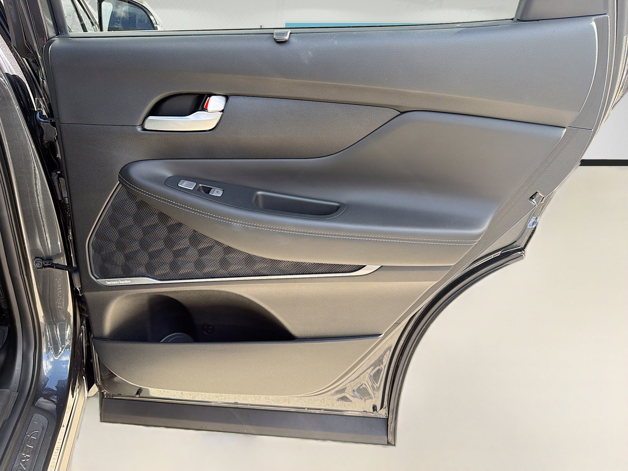 Used 2022 Hyundai Santa Fe Calligraphy image 30