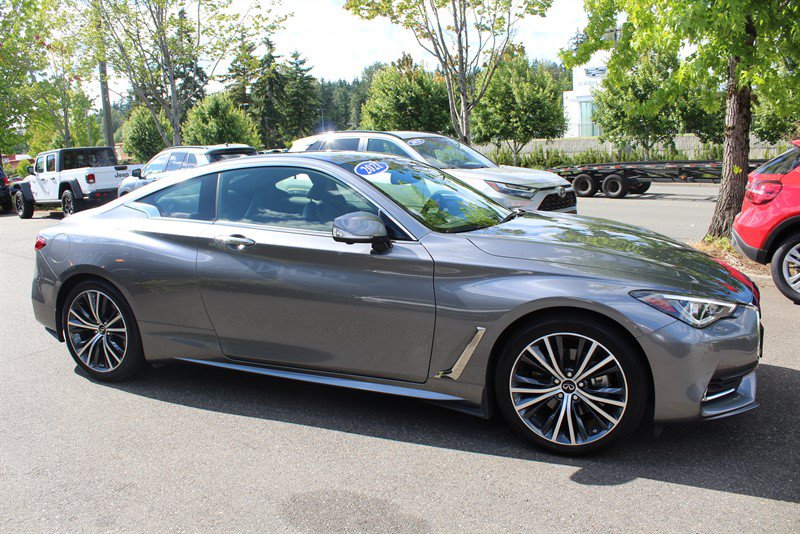 Used 2021 INFINITI Q60 3.0t Luxe w/ Essential Package AWD/4WD image 6