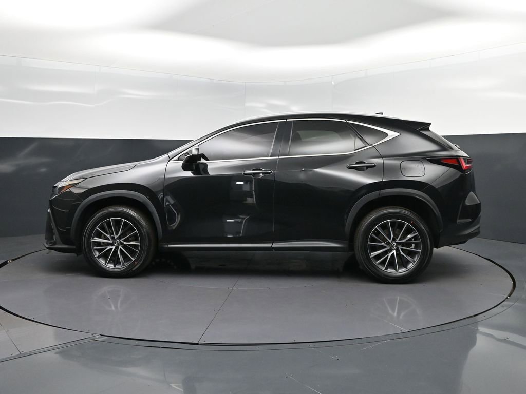 Used 2022 Lexus NX 250 FWD image 4