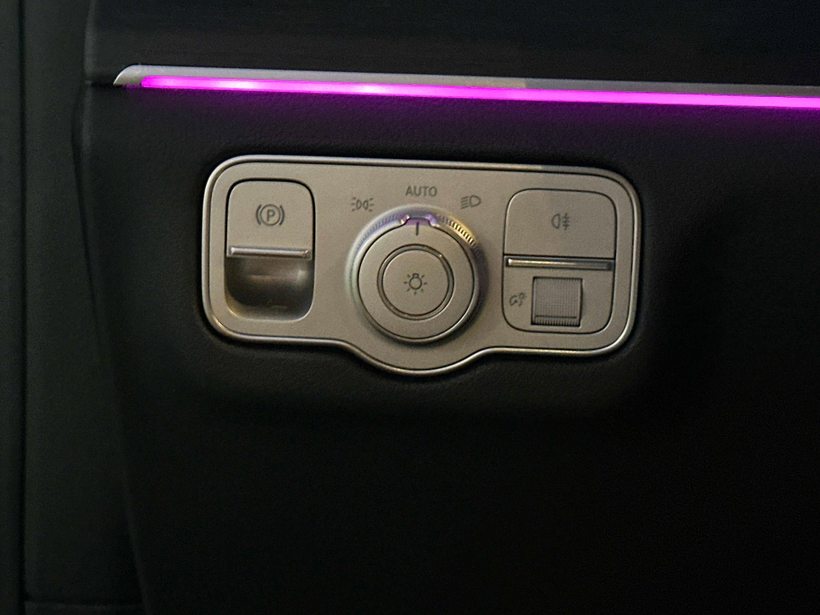 Certified 2025 Mercedes-Benz GLS 450 4MATIC image 29