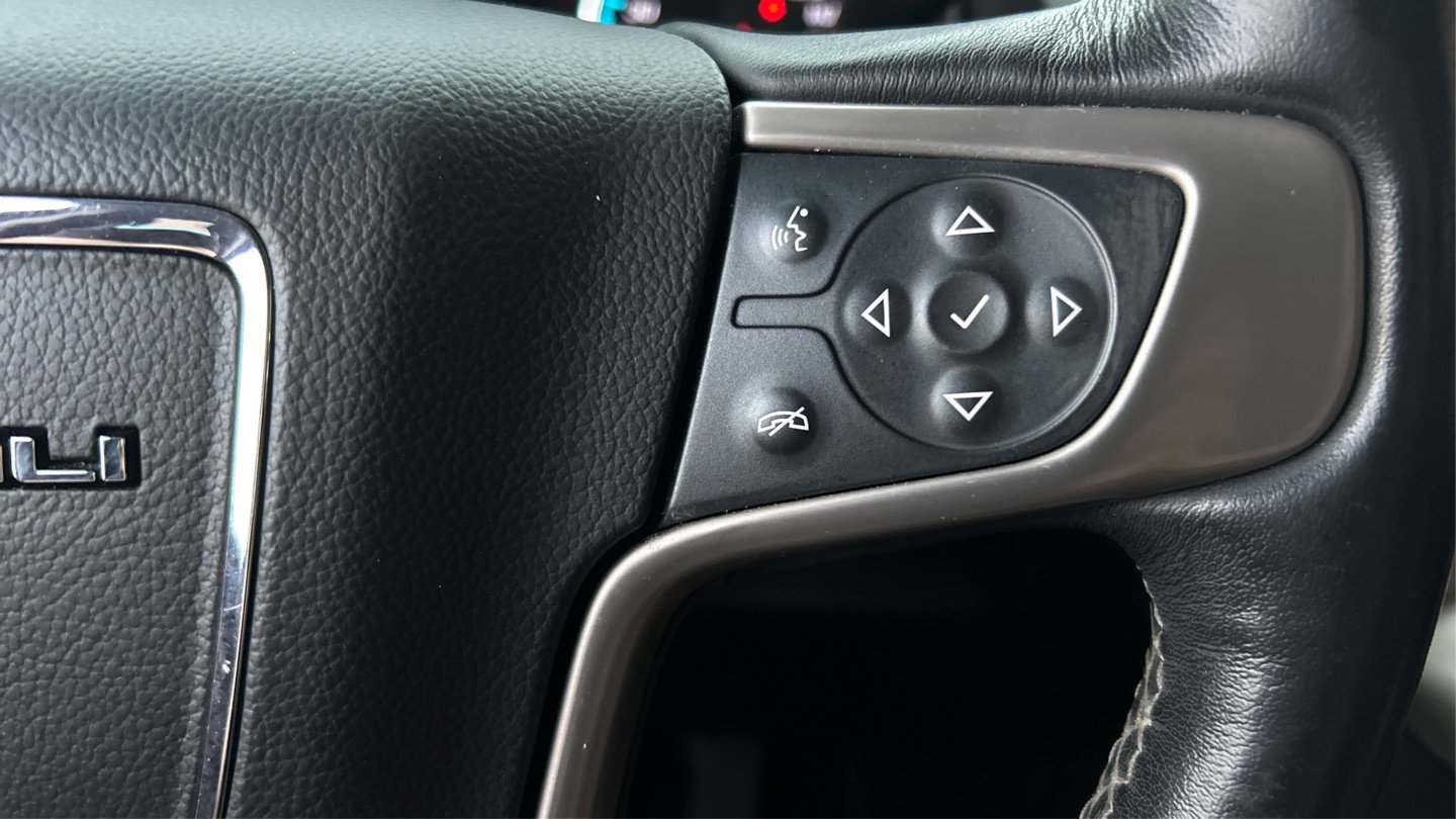 Used 2020 GMC Yukon XL Denali image 30