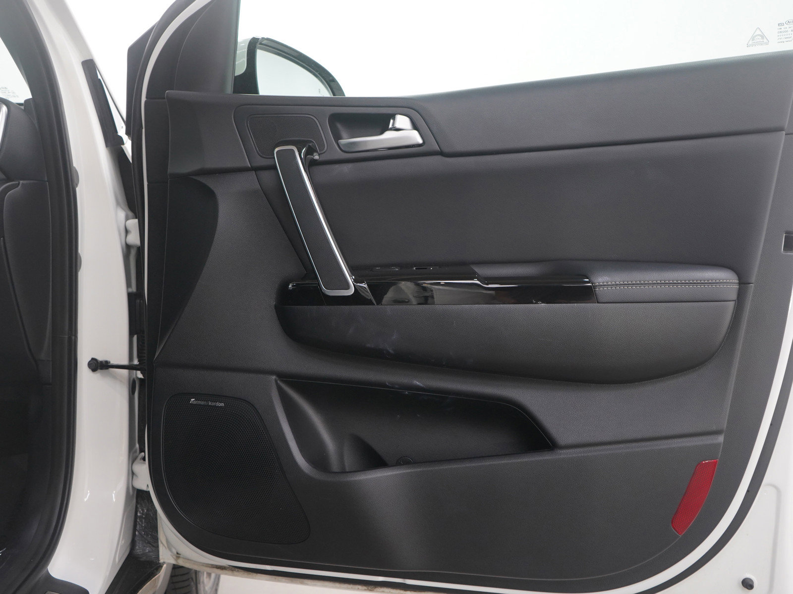 Used 2021 Kia Sportage SX image 9