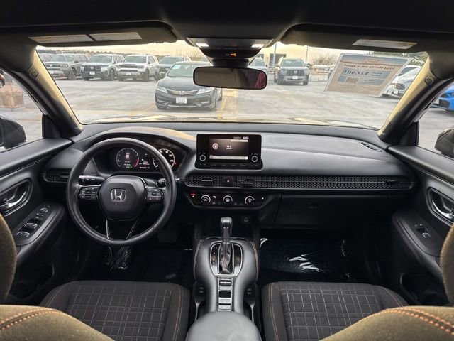 Used 2024 Honda HR-V Sport image 18