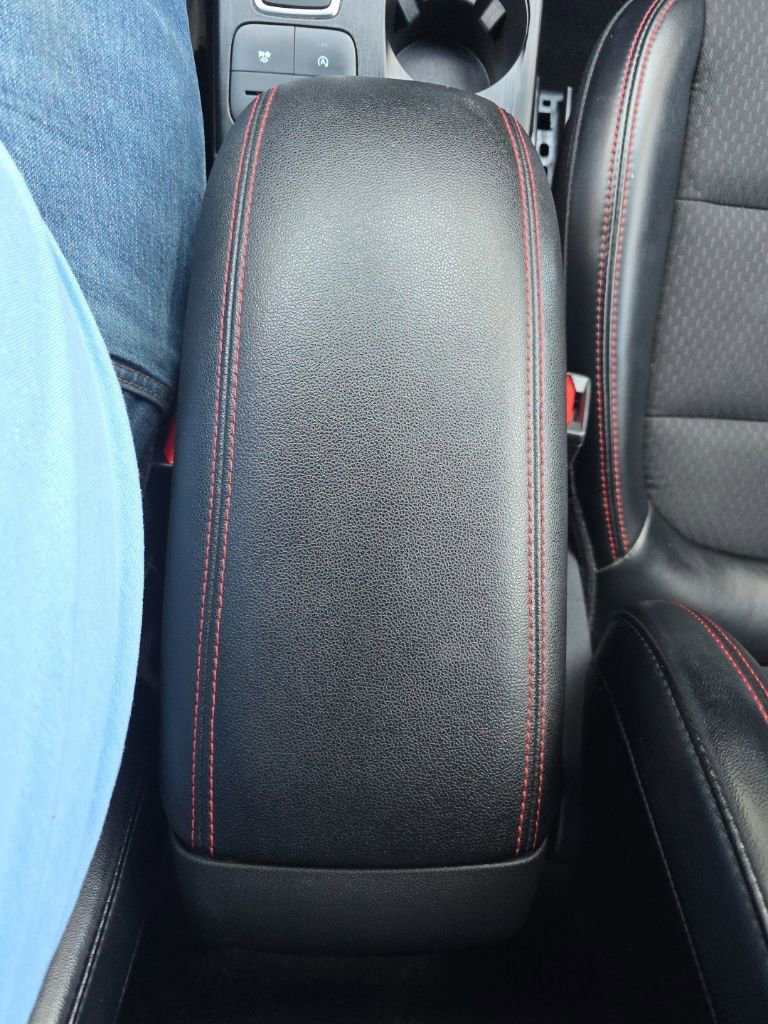 Used 2024 Ford Escape ST-Line image 23