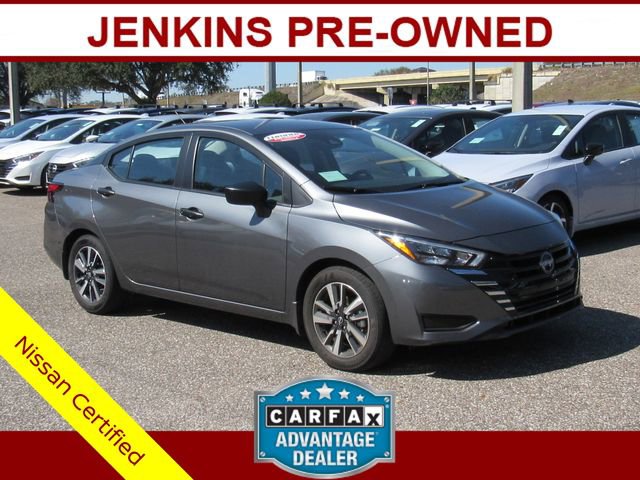 Certified 2025 Nissan Versa S w/ S Plus Package FWD image 1