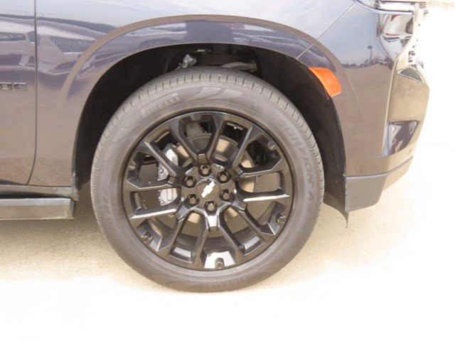 Used 2022 Chevrolet Tahoe Premier AWD/4WD image 7
