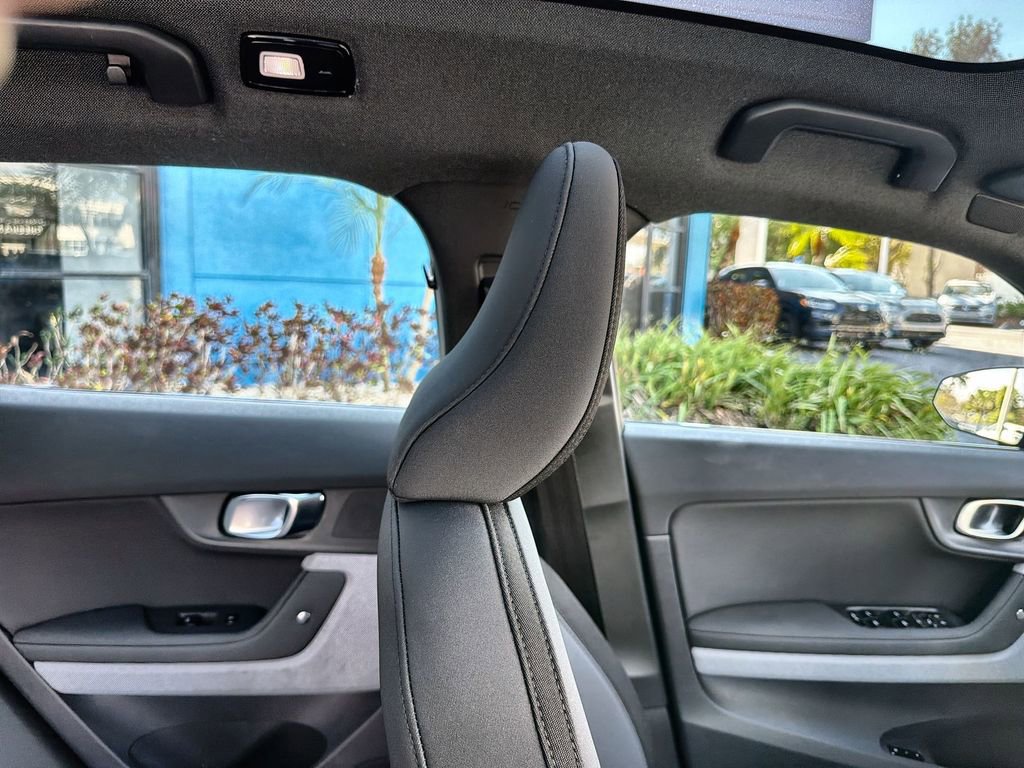 Used 2021 Polestar Polestar 2 image 16