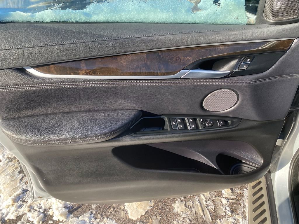 Used 2018 BMW X6 xDrive50i image 11