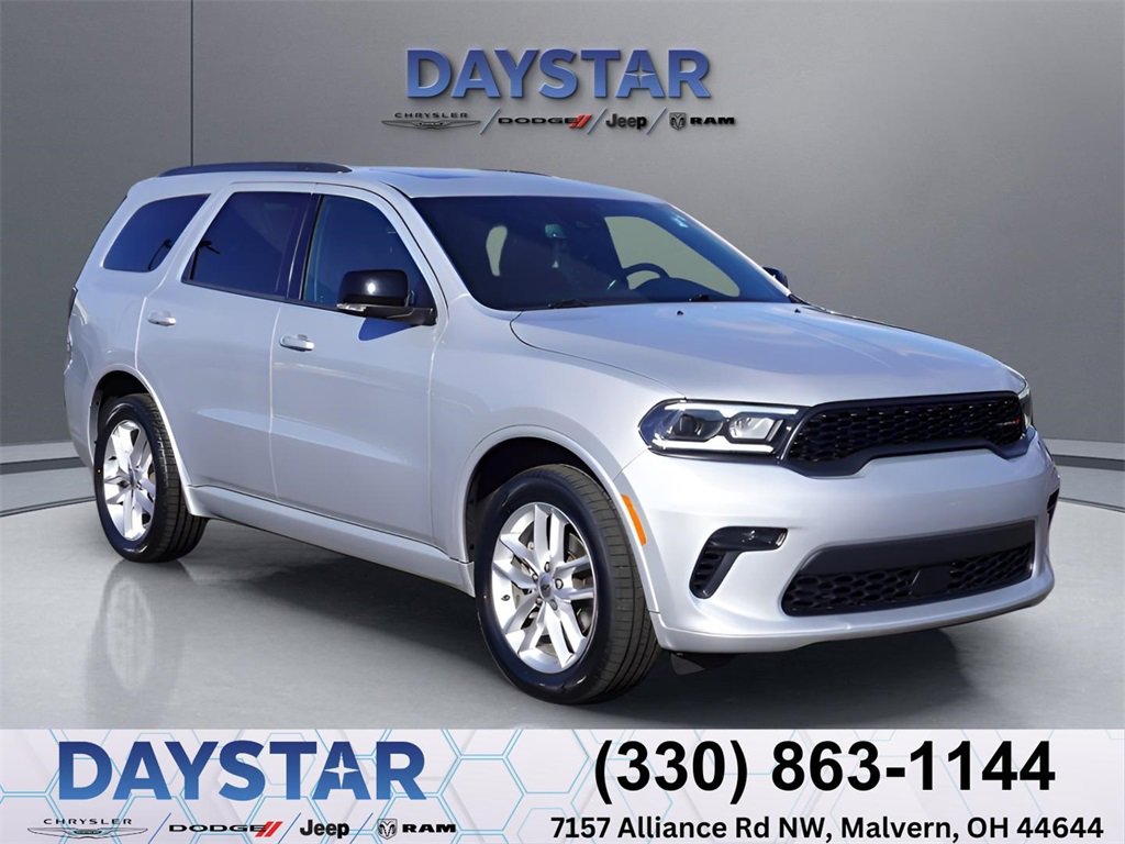 Used 2023 Dodge Durango GT image 1