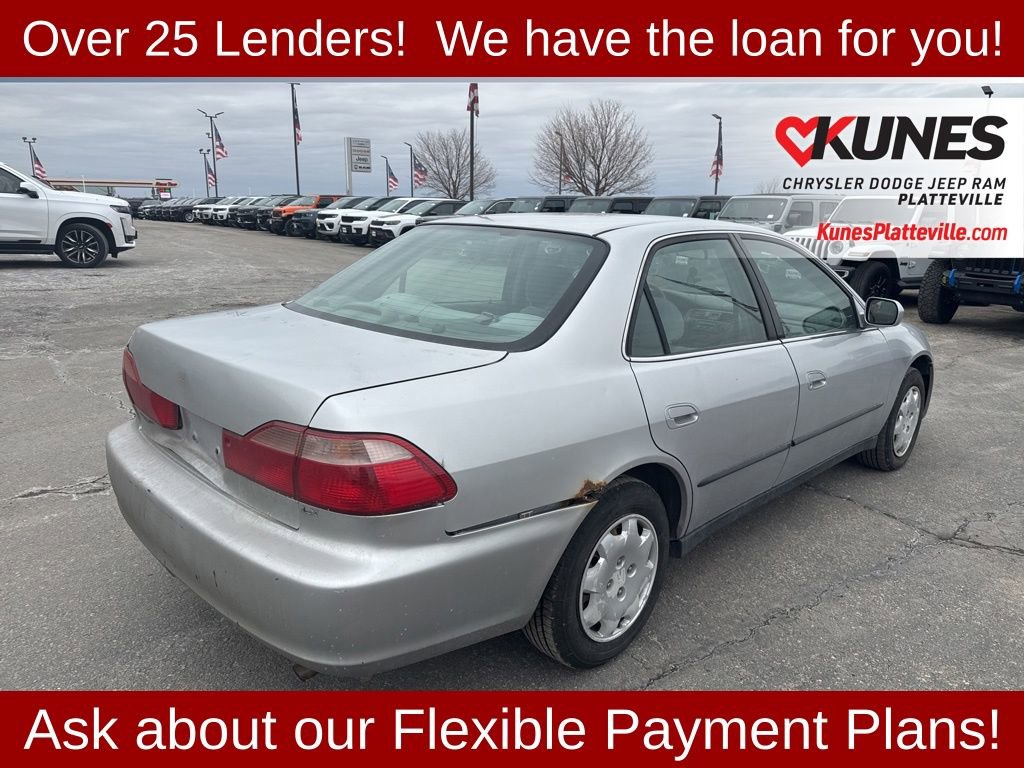 Used 2000 Honda Accord LX image 3