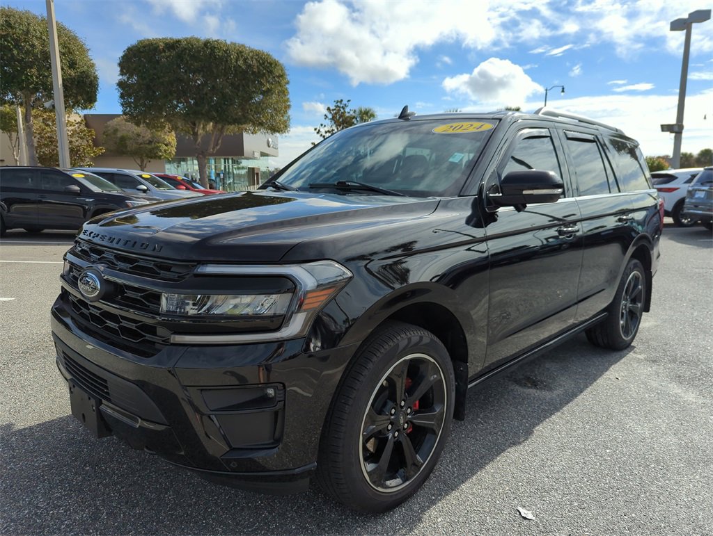 Used 2024 Ford Expedition Limited image 14