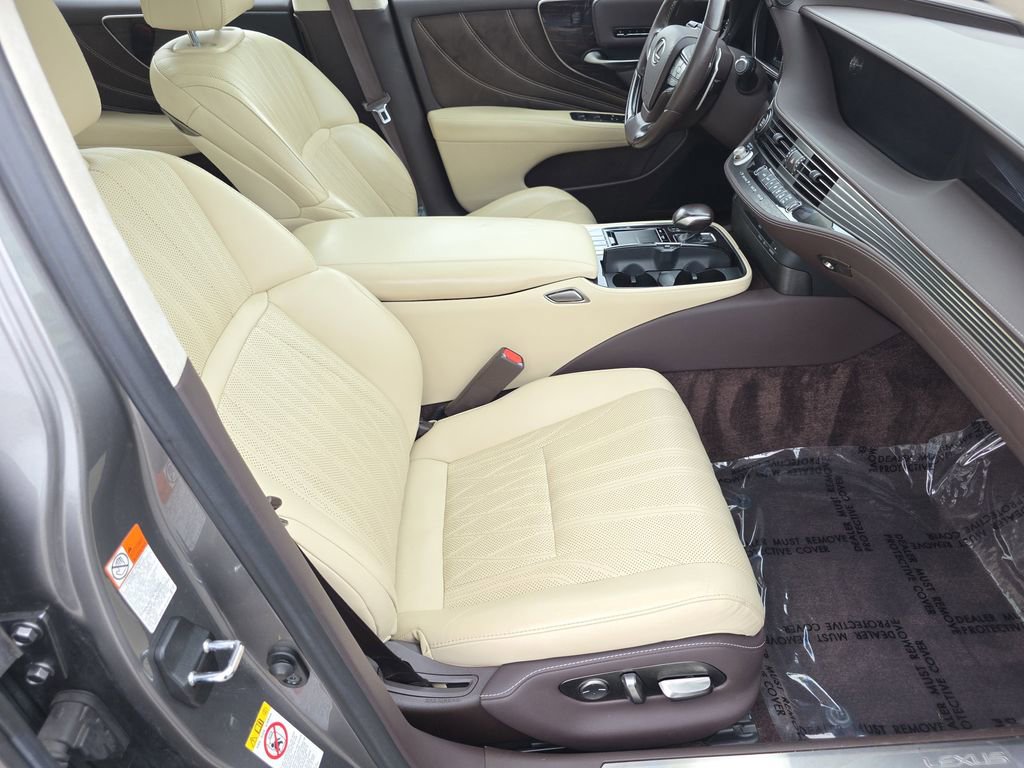 Used 2018 Lexus LS 500 AWD w/ Interior Upgrade Package image 15