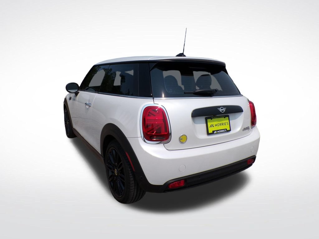 Used 2024 MINI Cooper SE FWD image 3