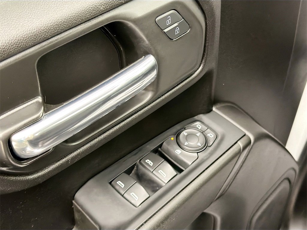 Used 2023 Chevrolet Silverado 1500 W/T image 17