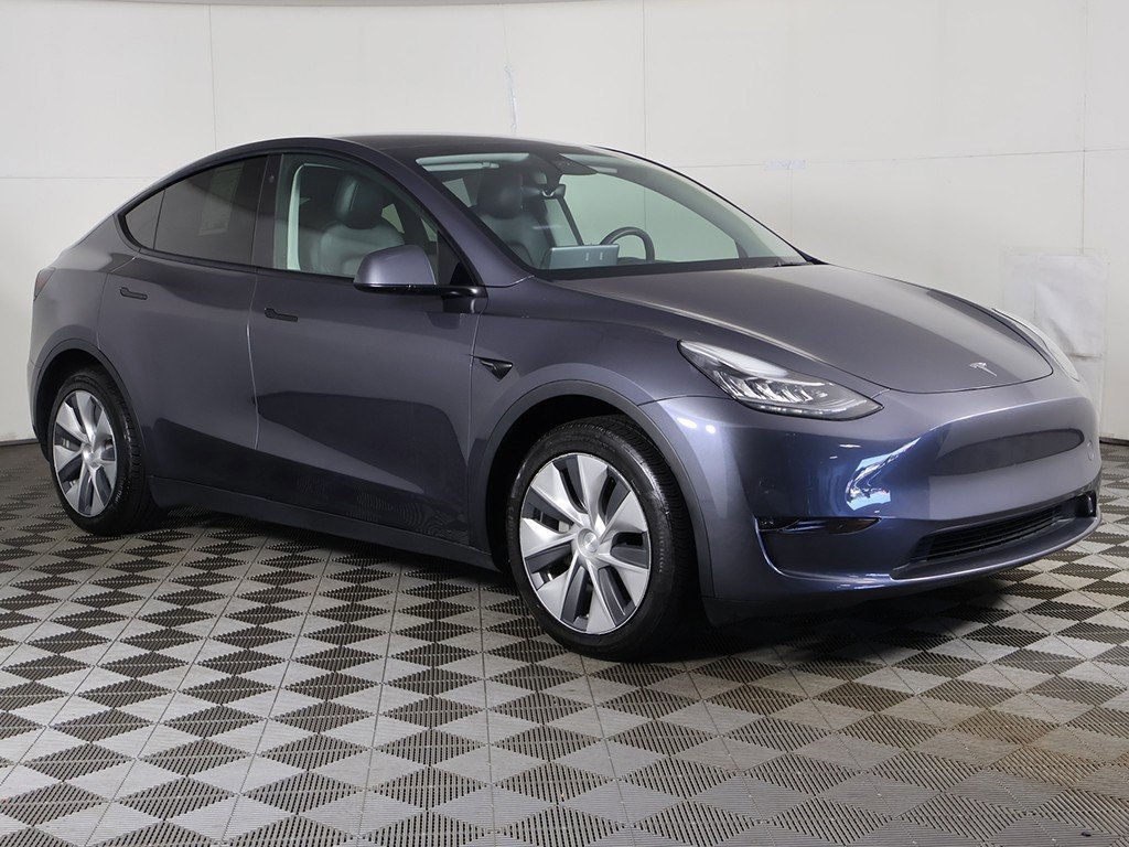 Used 2023 Tesla Model Y Long Range image 48