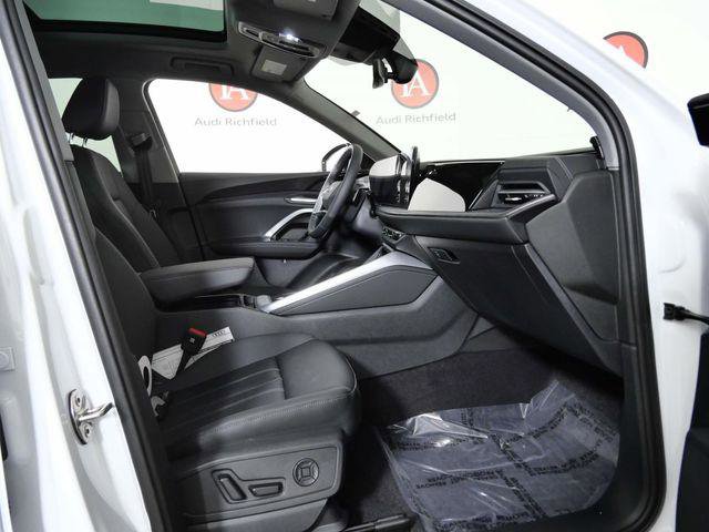 New 2025 Audi Q5 Premium image 11