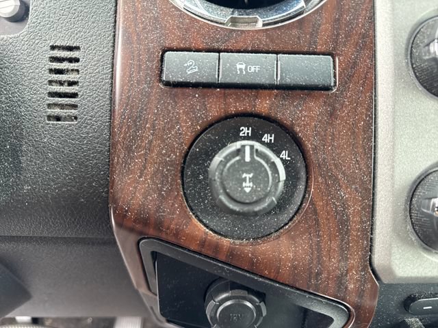 Used 2013 Ford F250 Lariat w/ Chrome Pkg AWD/4WD image 31