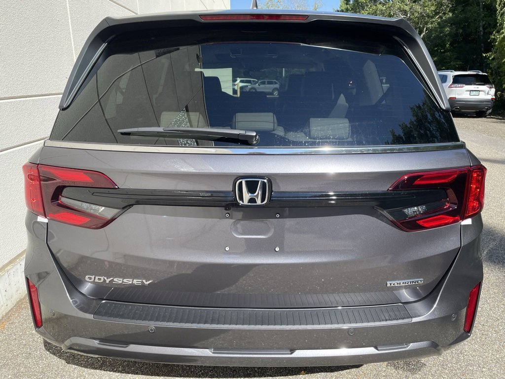 New 2026 Honda Odyssey Touring image 8
