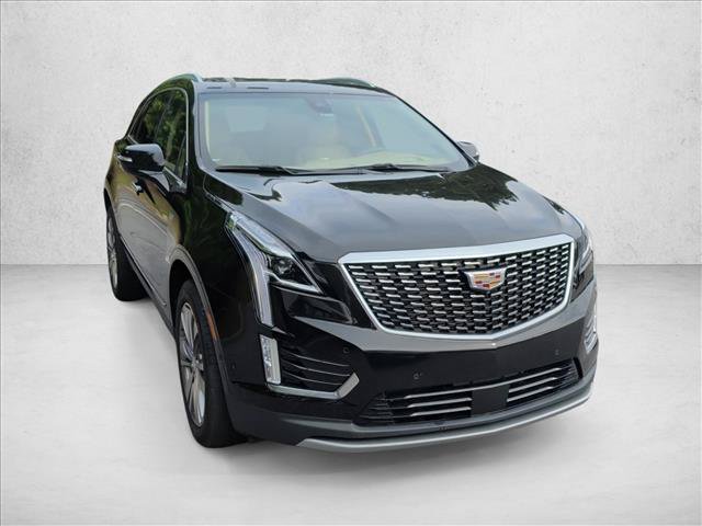 Used 2020 Cadillac XT5 Premium Luxury w/ Platinum Package FWD image 3