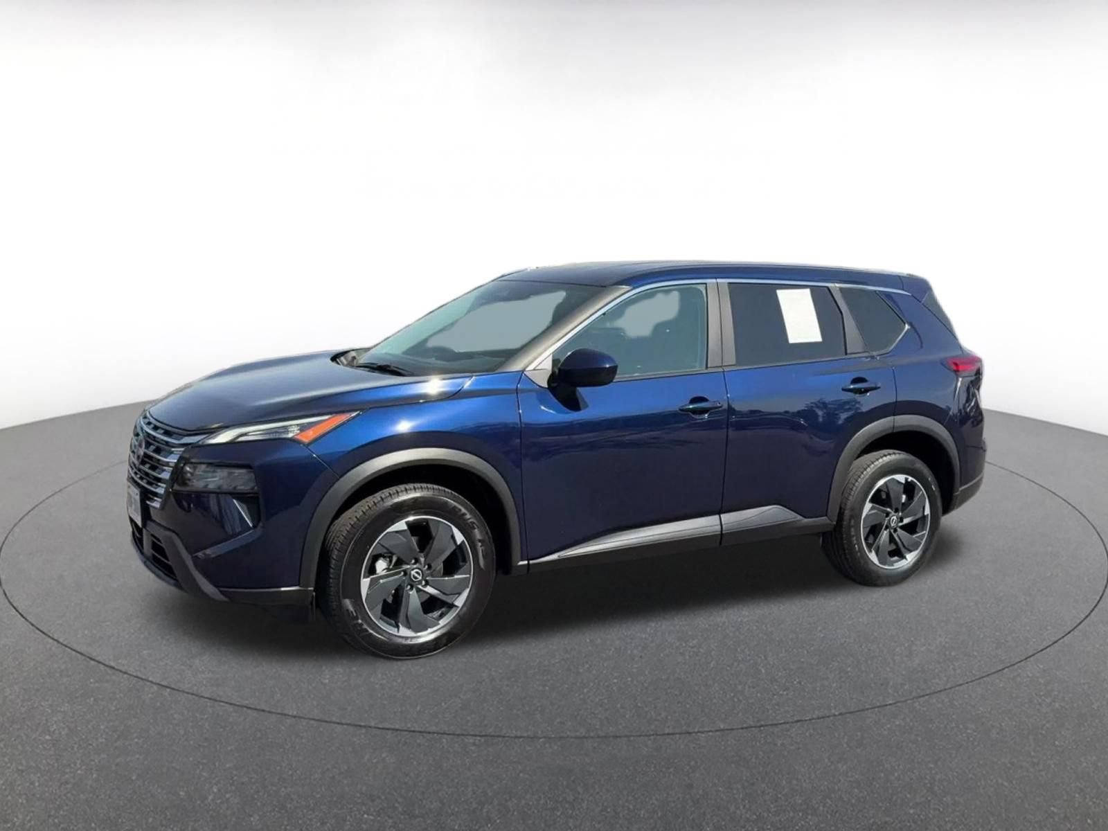 Used 2025 Nissan Rogue SV AWD/4WD image 7