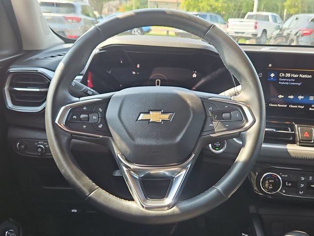 Used 2024 Chevrolet TrailBlazer LT w/ Convenience Package FWD image 15