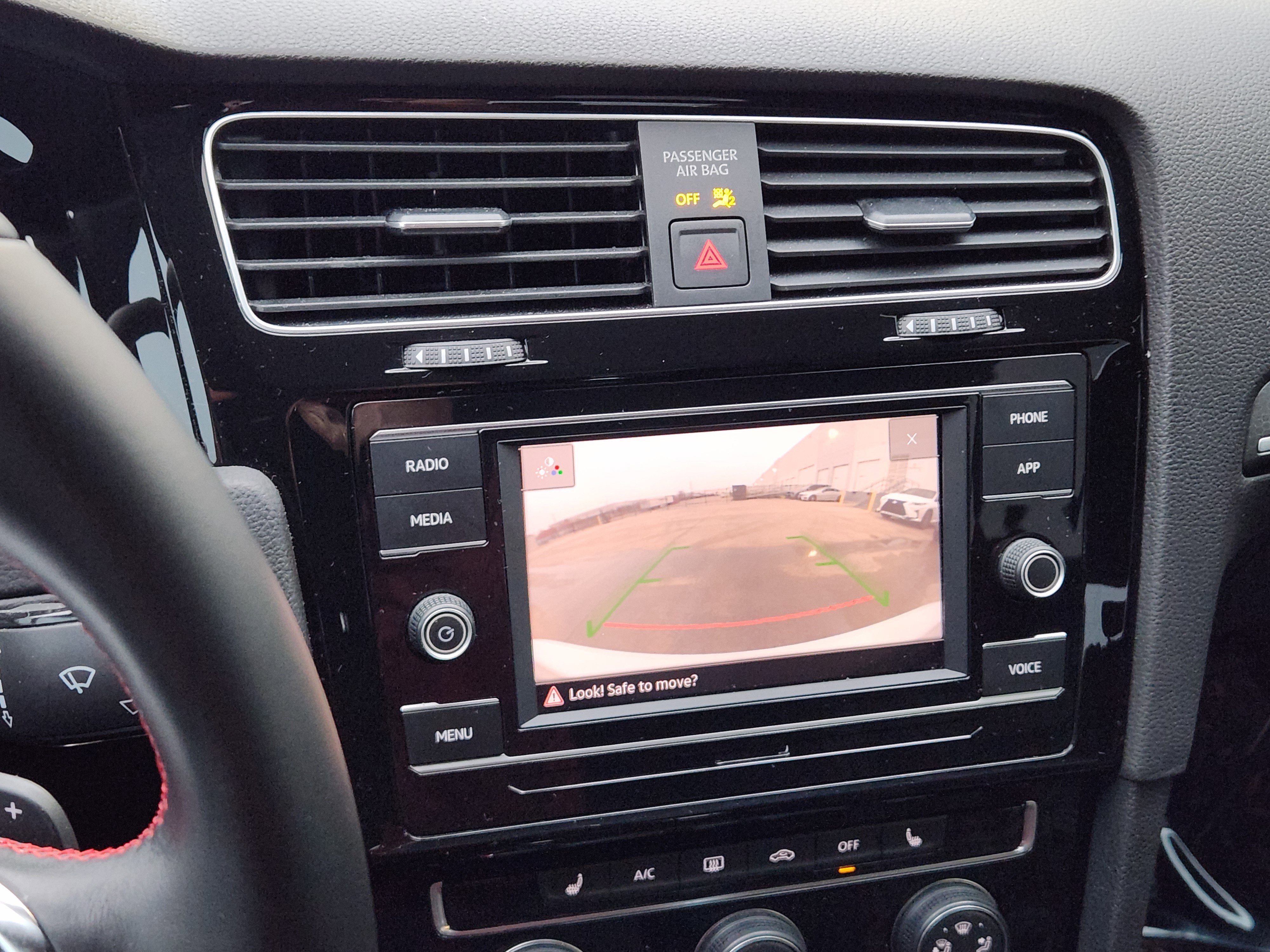 Used 2020 Volkswagen GTI S image 17