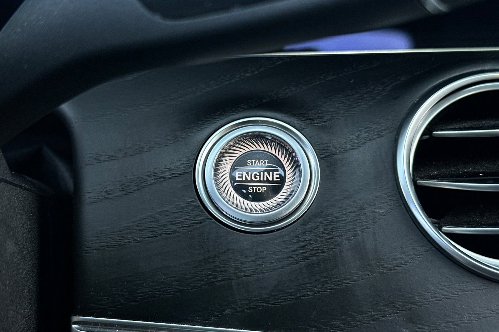 Certified 2022 Mercedes-Benz E 350 Sedan image 23