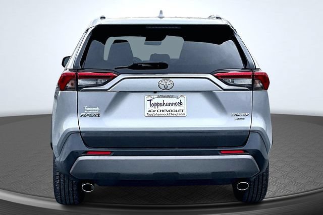 Used 2020 Toyota RAV4 Limited AWD/4WD image 5