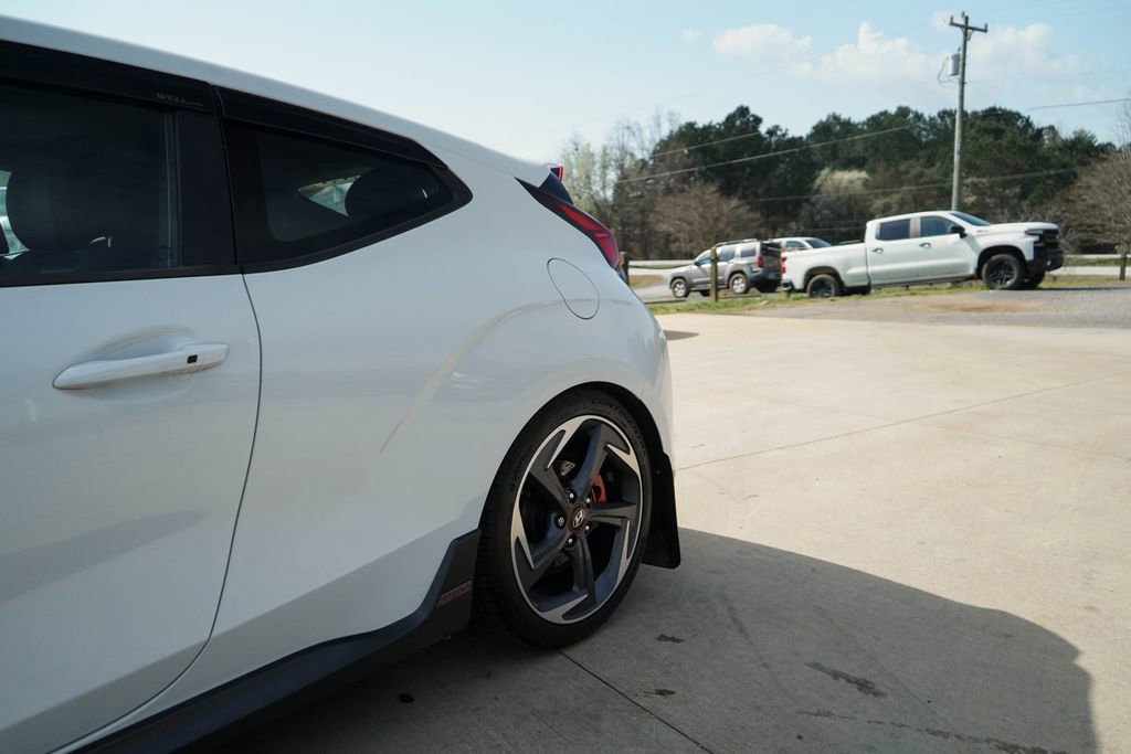 Used 2019 Hyundai Veloster Turbo image 16