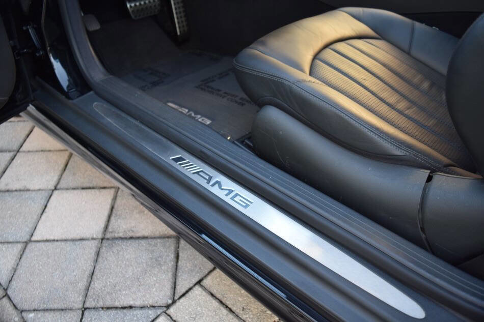 Used 2003 Mercedes-Benz CLK 55 AMG Coupe image 39